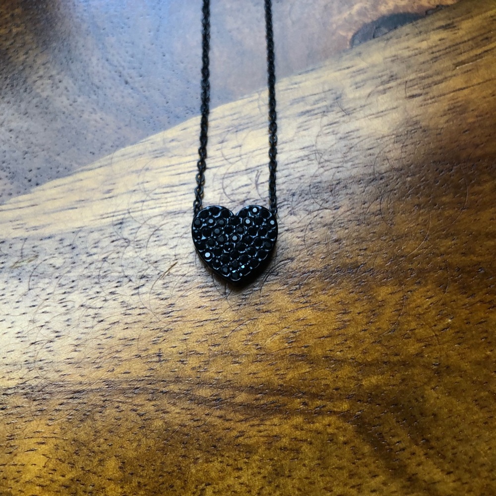 Black Heart Necklace 🖤